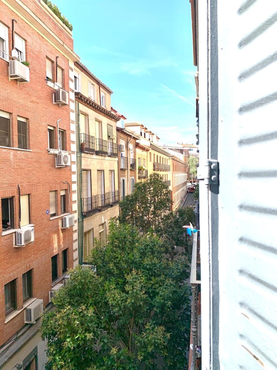 City view, Street view
