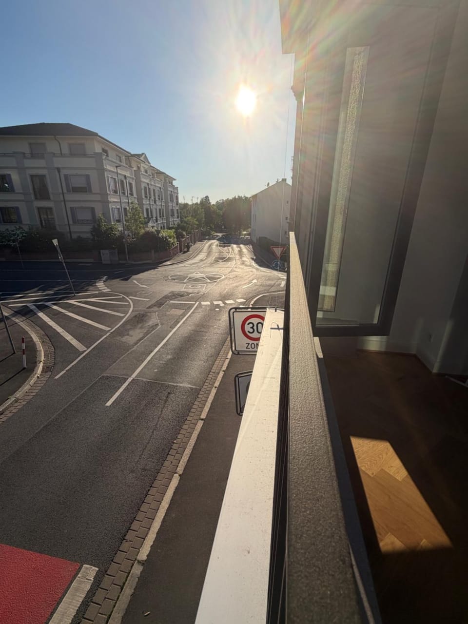 Neighbourhood, River view, Street view, Sunset