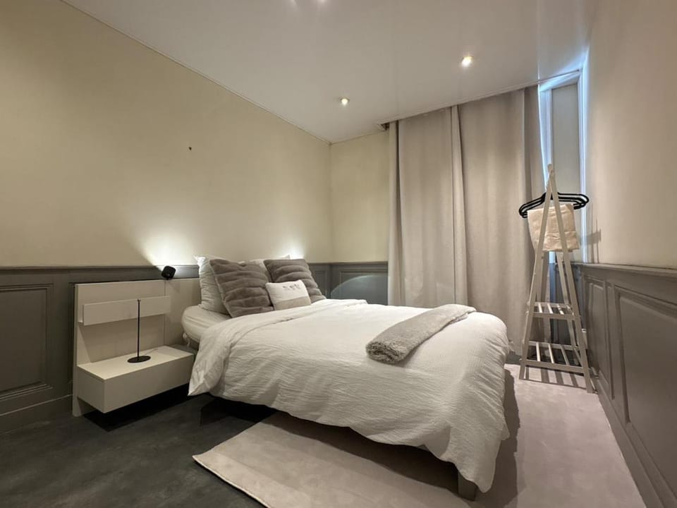 Rose de Saron jardin privé plein centre ville Apartment in Alençon