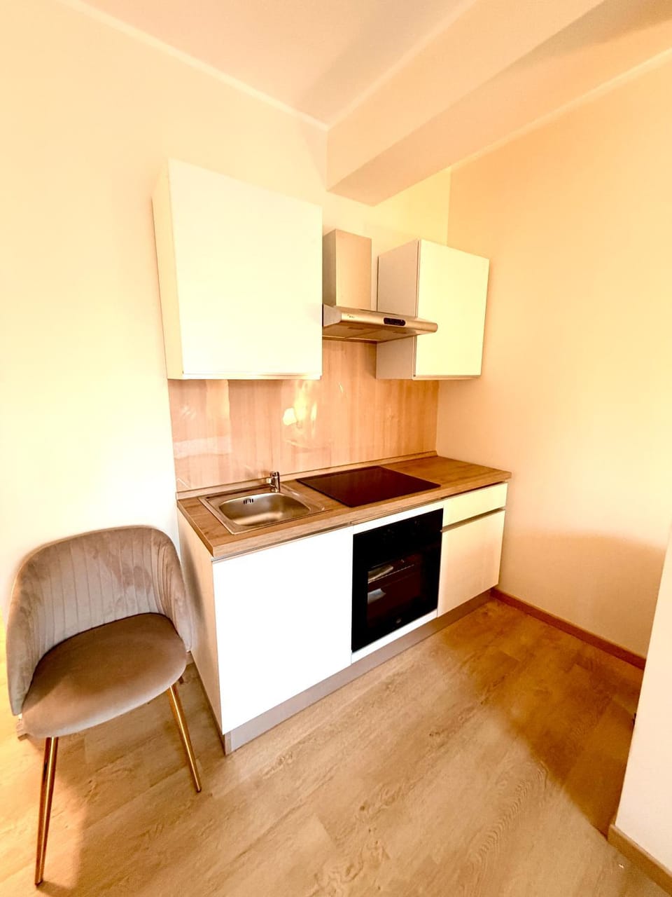 Le Charme Luxury Suite Vacation rental in Patti