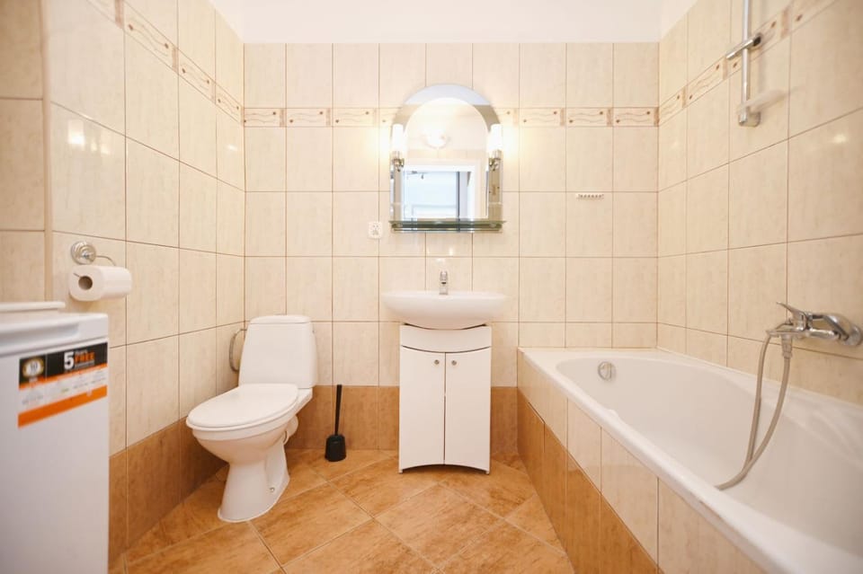 Toilet, Bathroom, Bath