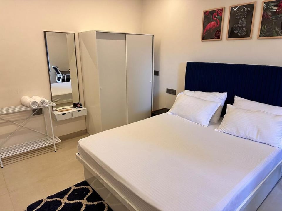 Sapphire Suite by Maison Riverside in KoregaonPark Apartment in Pune
