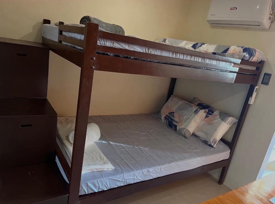 Studio Apartment in Mactan, Cebu- Room204 Apartment in Lapu-Lapu City