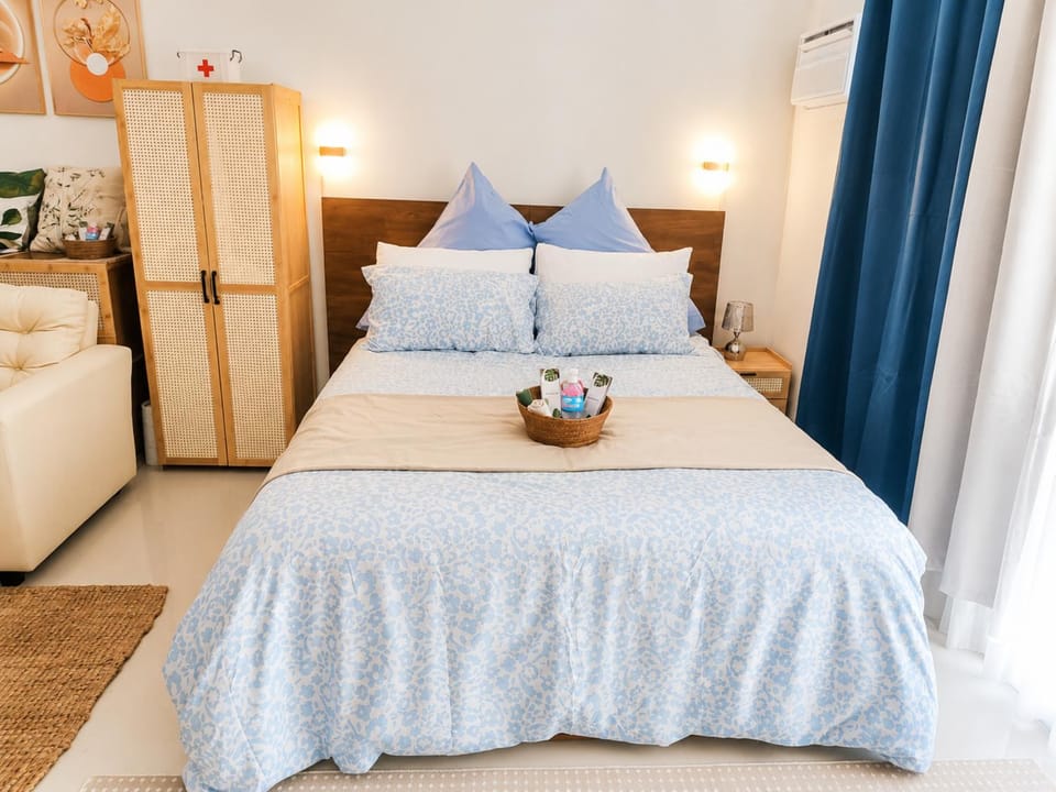 Bed, Bedroom, wardrobe