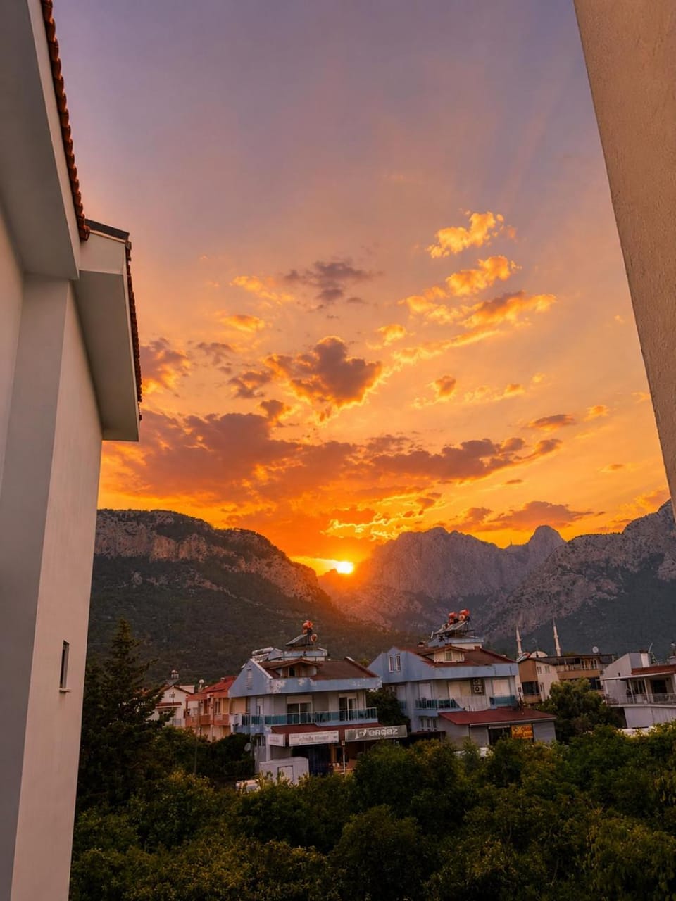 Natural landscape, Mountain view, Sunset