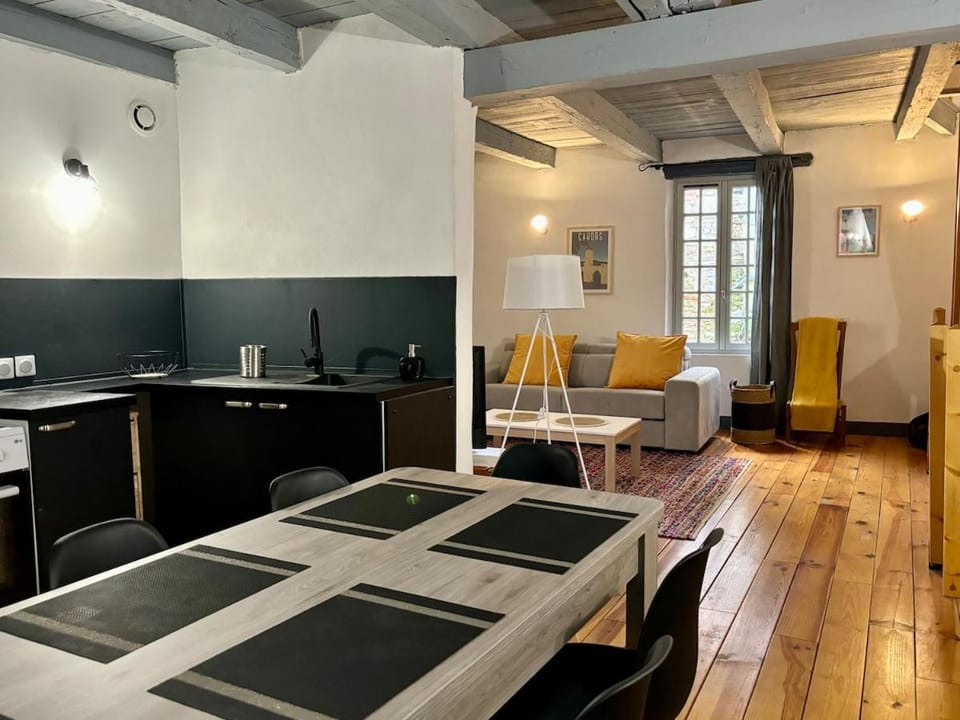 Maison Roty I 3 chambres au cœur du Vieux Cahors House in Cahors