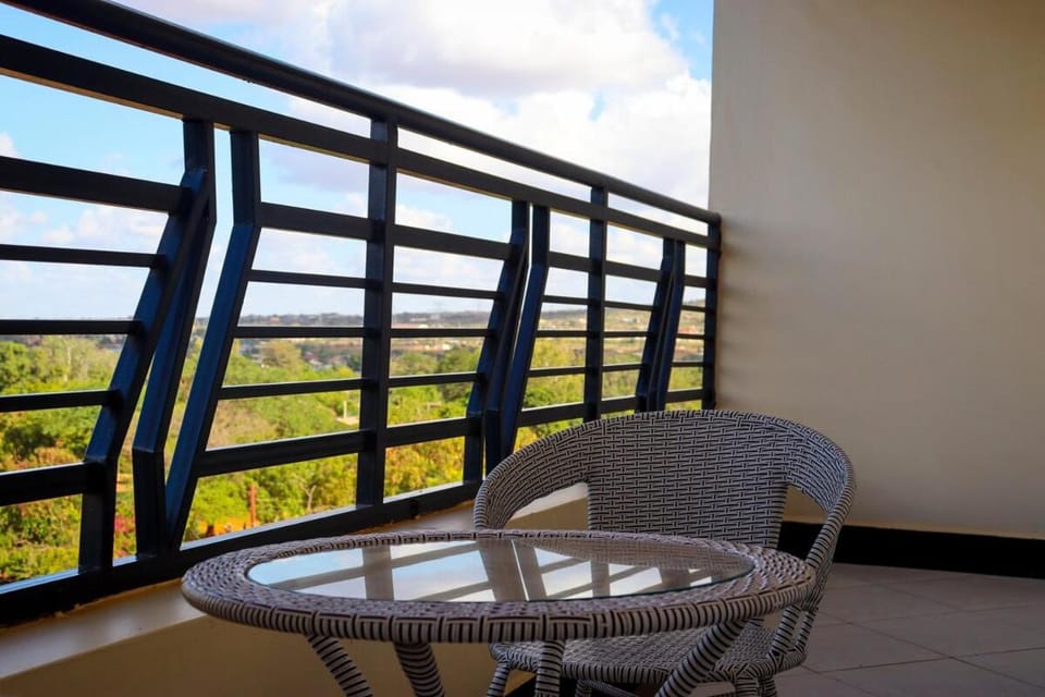 Luxury 1bedroom Retreat in Voi near Tsavo East Apartment in Kenya