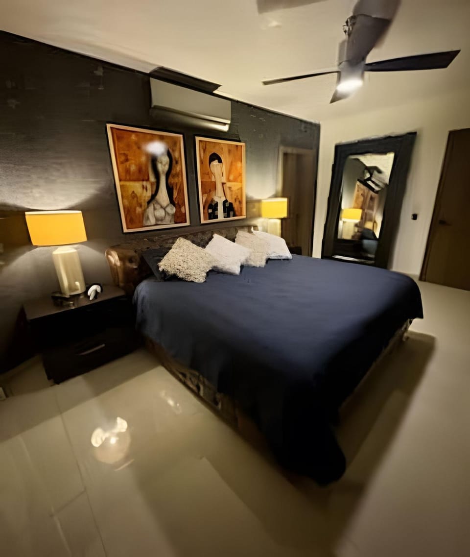 Beautiful residence, private neighborhood/discount House in Monterrey