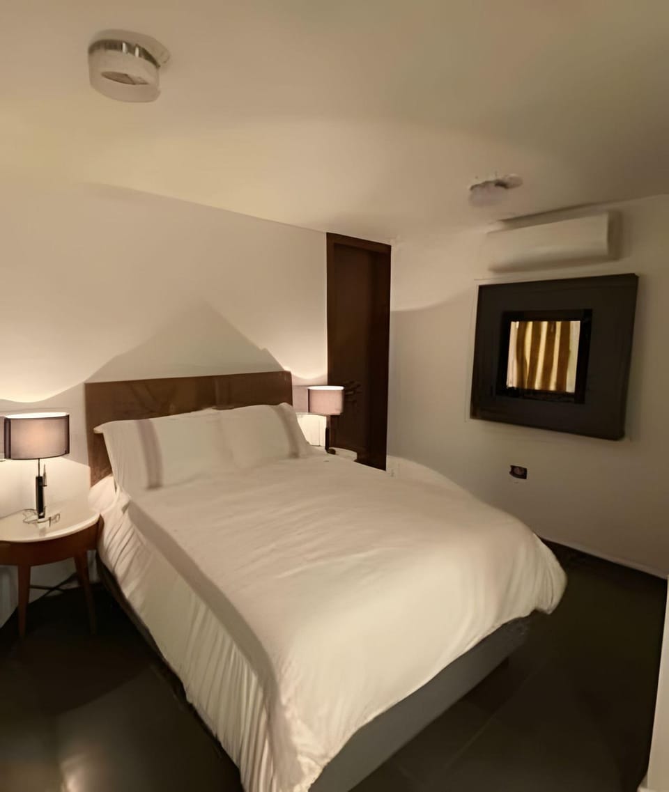 Loft in a residential area with a private terrace and a discount Apartment in Monterrey
