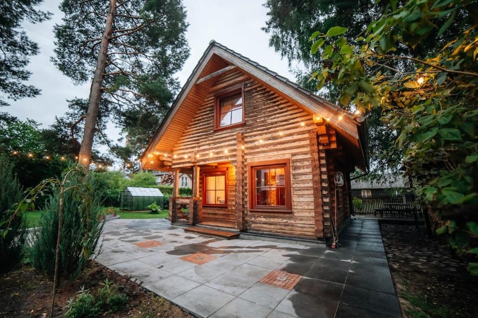 Seaside Log Cabin in the Pines Jurmala Cabin in Jūrmala