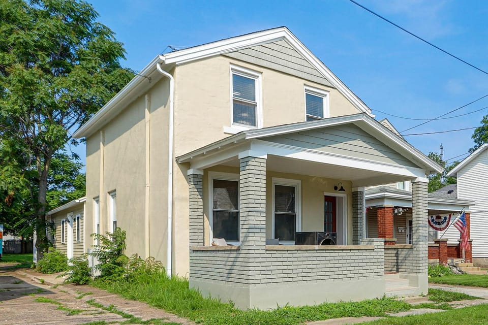 4 Mi to Cedar Point! Spacious Home w/ Fenced Yard House in Sandusky