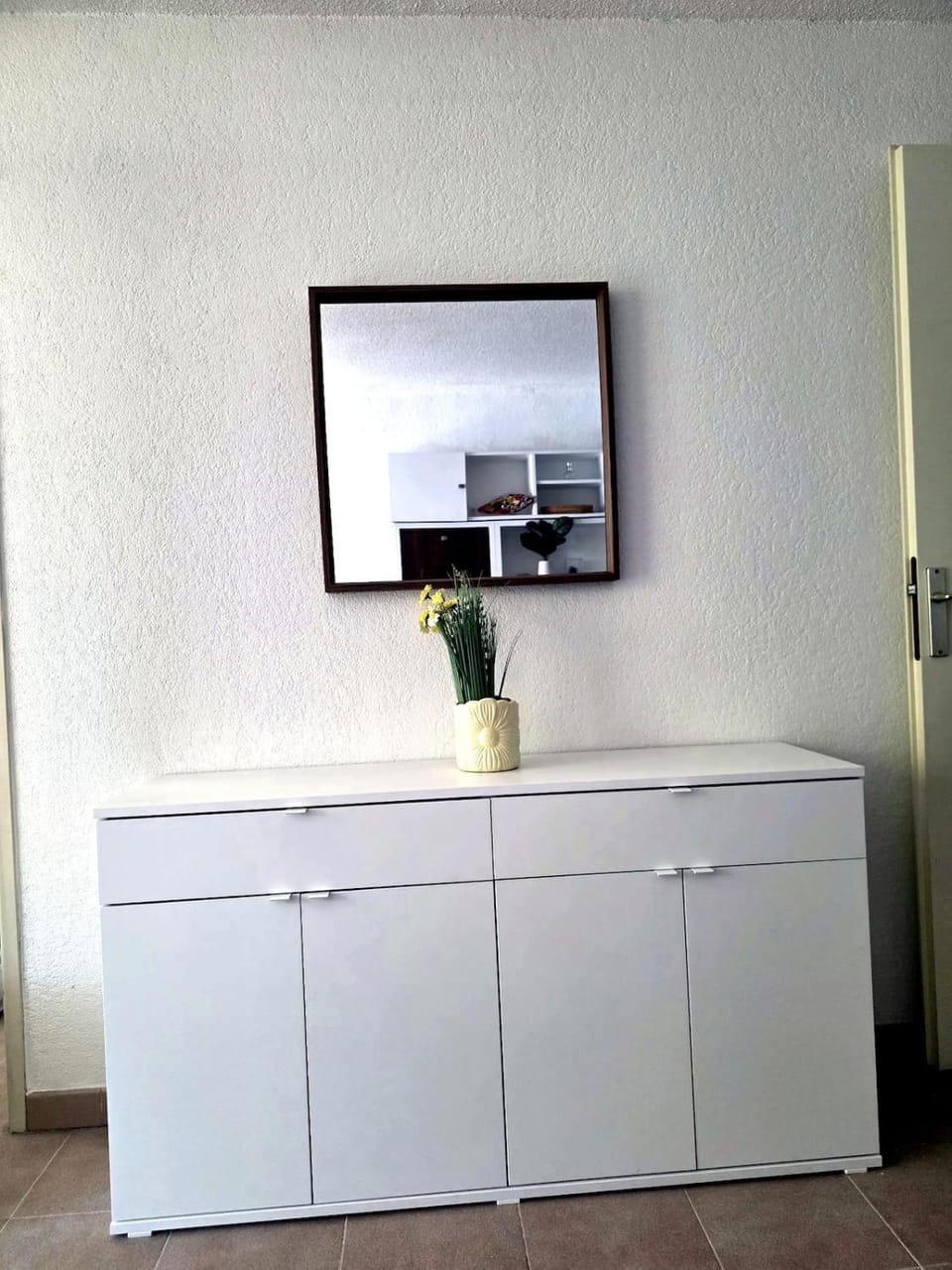 Cozy studio with pool, close to the sea Apartment in Cagnes-sur-Mer