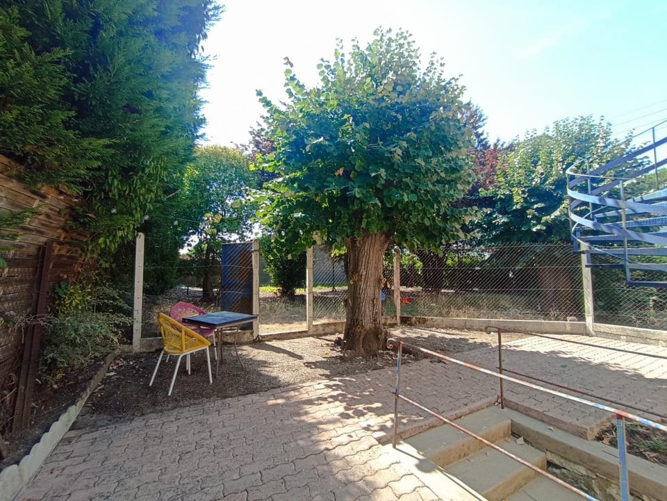 Garden, Balcony/Terrace