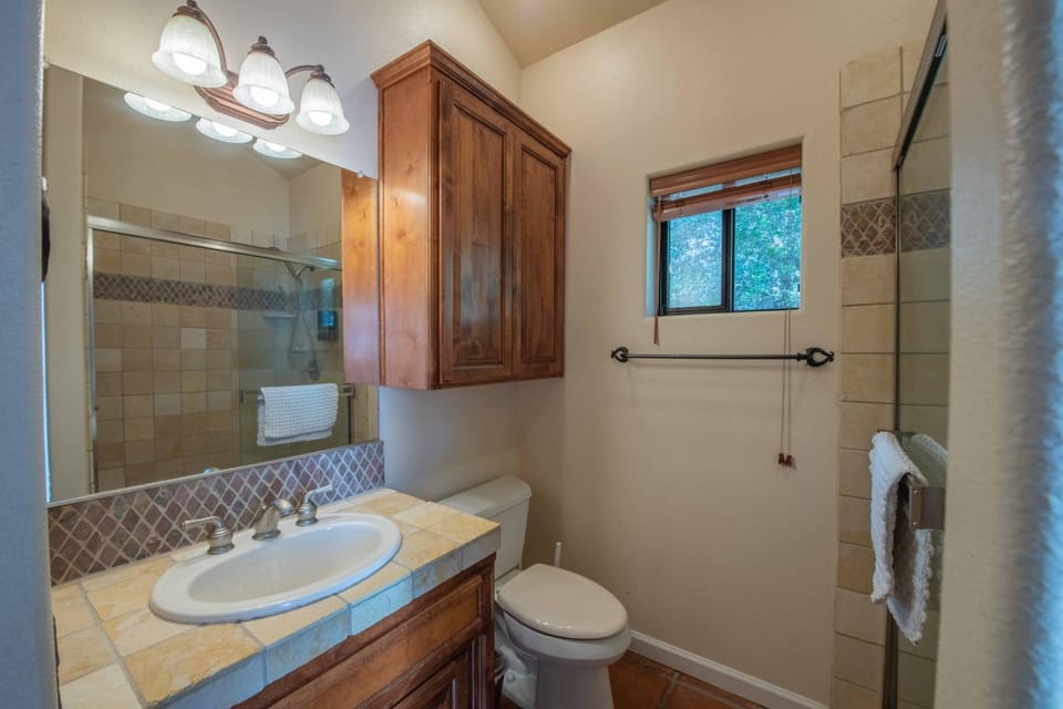 Bathroom, Bath