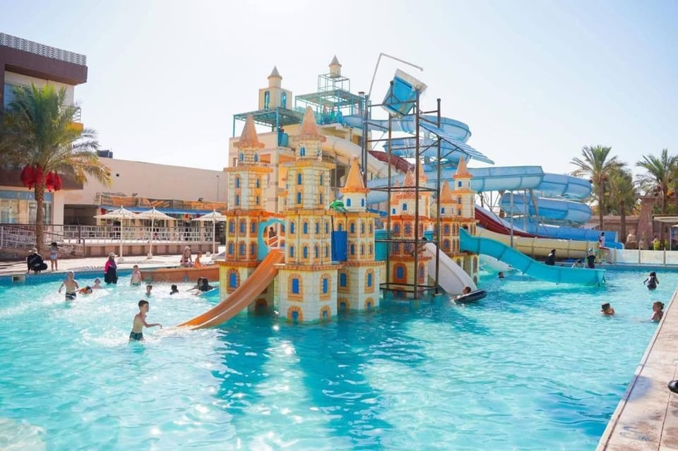 شاليه وفيلا قريه ميراج باي اكوا بارك Apartment hotel in Hurghada