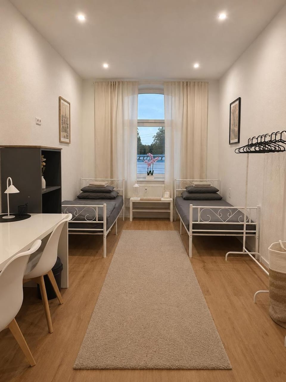 H&R Suite II Bielefeld-Brake Bahnhof Apartment in Bielefeld
