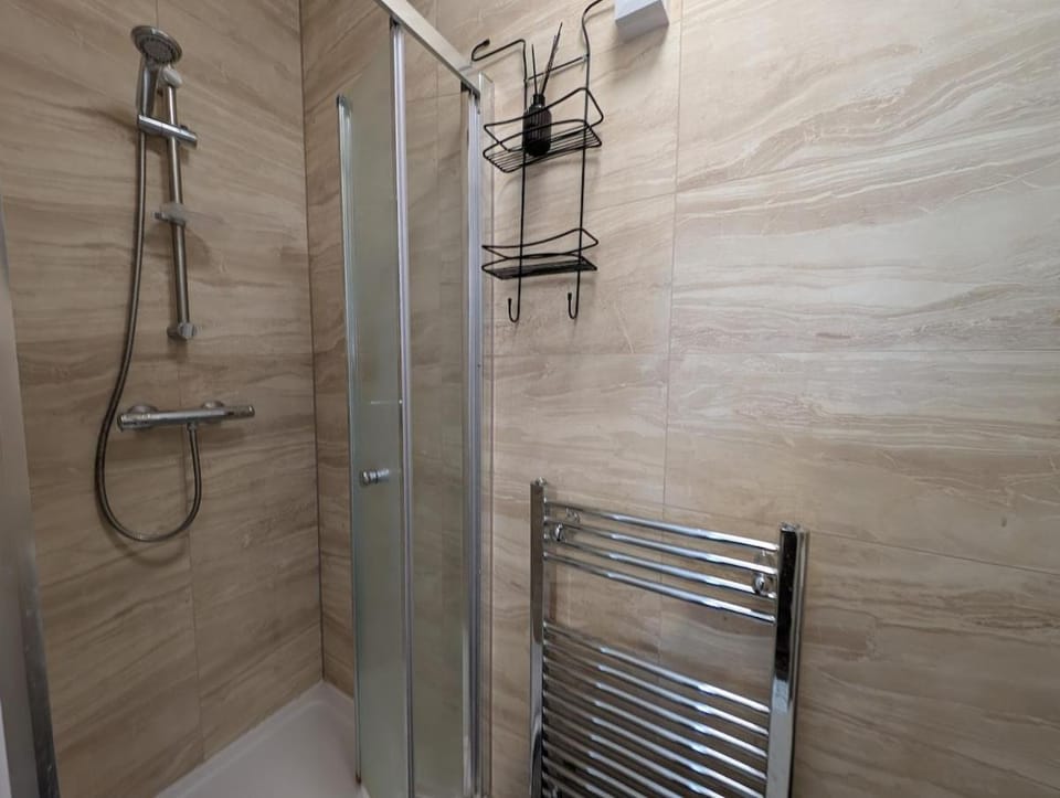 Towcester Road Studio by Headway Property Apartment in Northampton