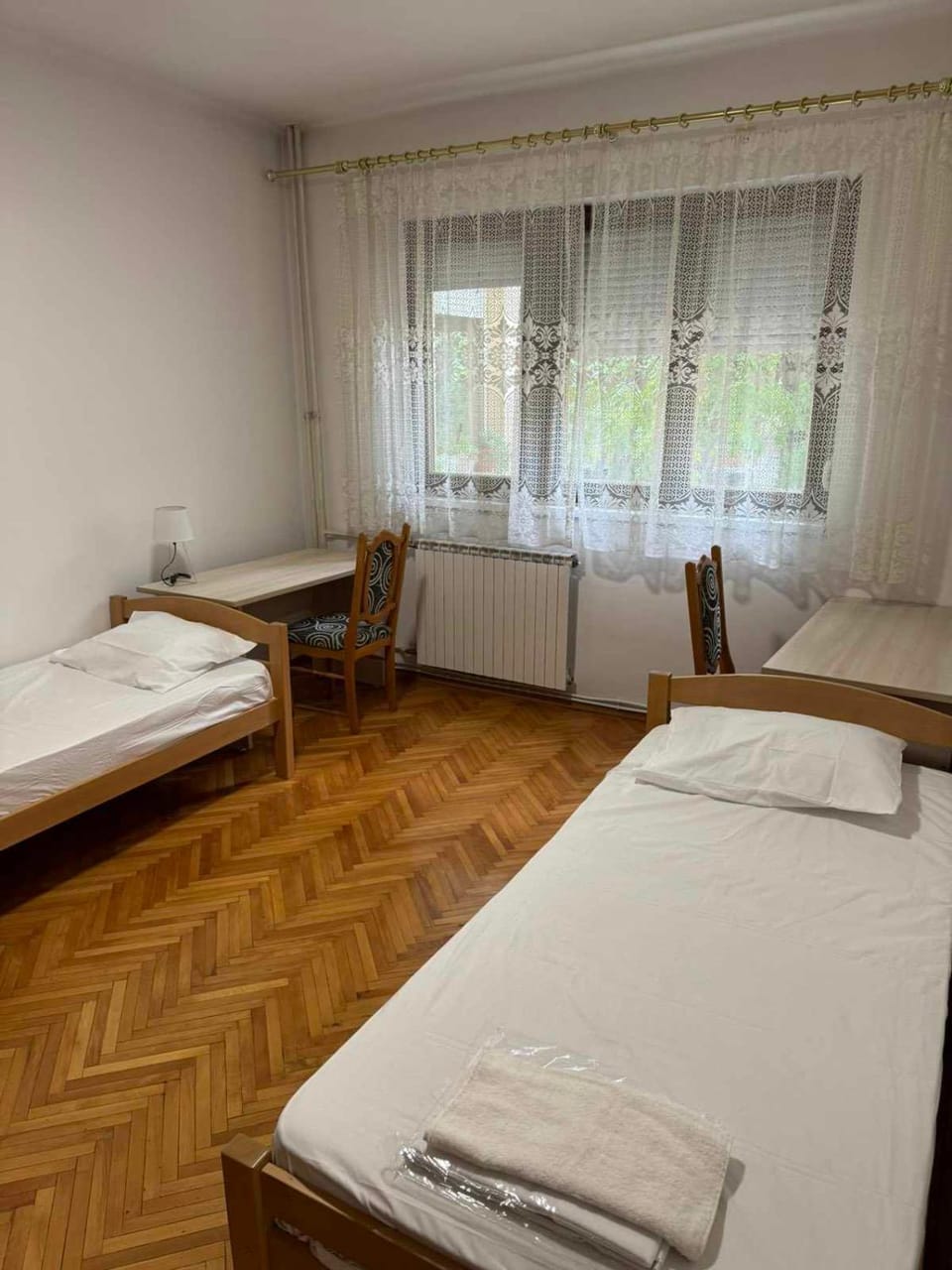Bed, Bedroom, internet