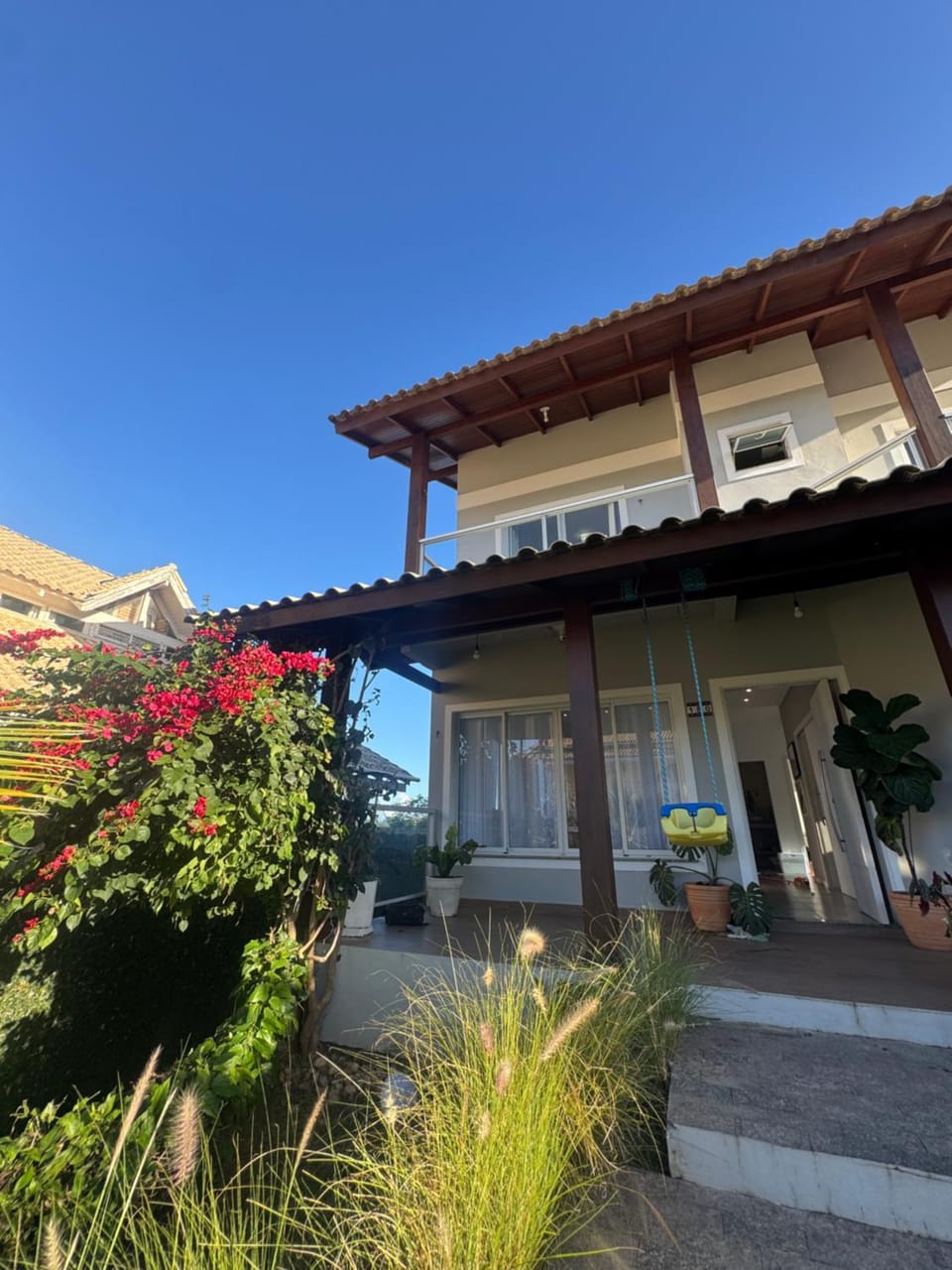 Property building, Spring, Day, Garden, View (from property/room), Balcony/Terrace, Garden view