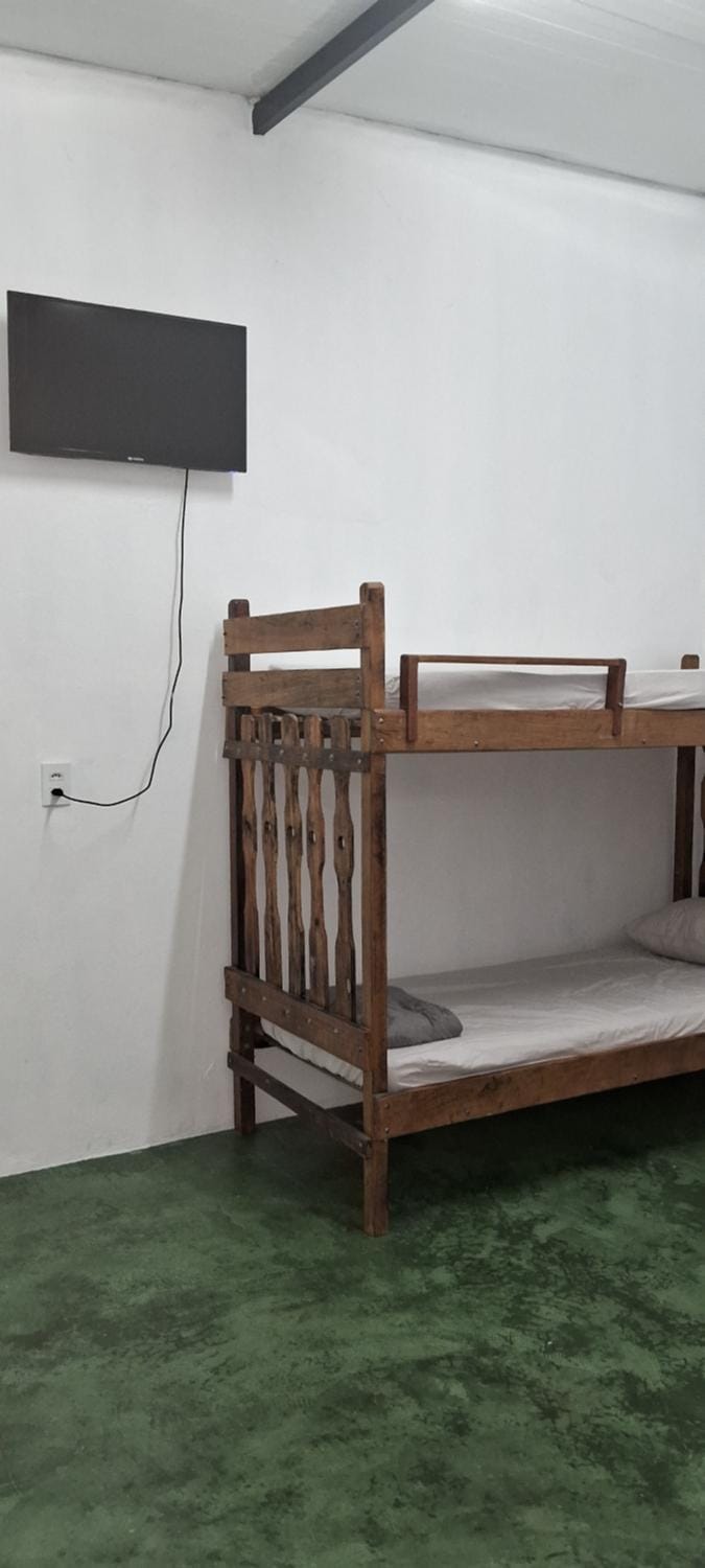 Dormitório misto House in State of São Paulo