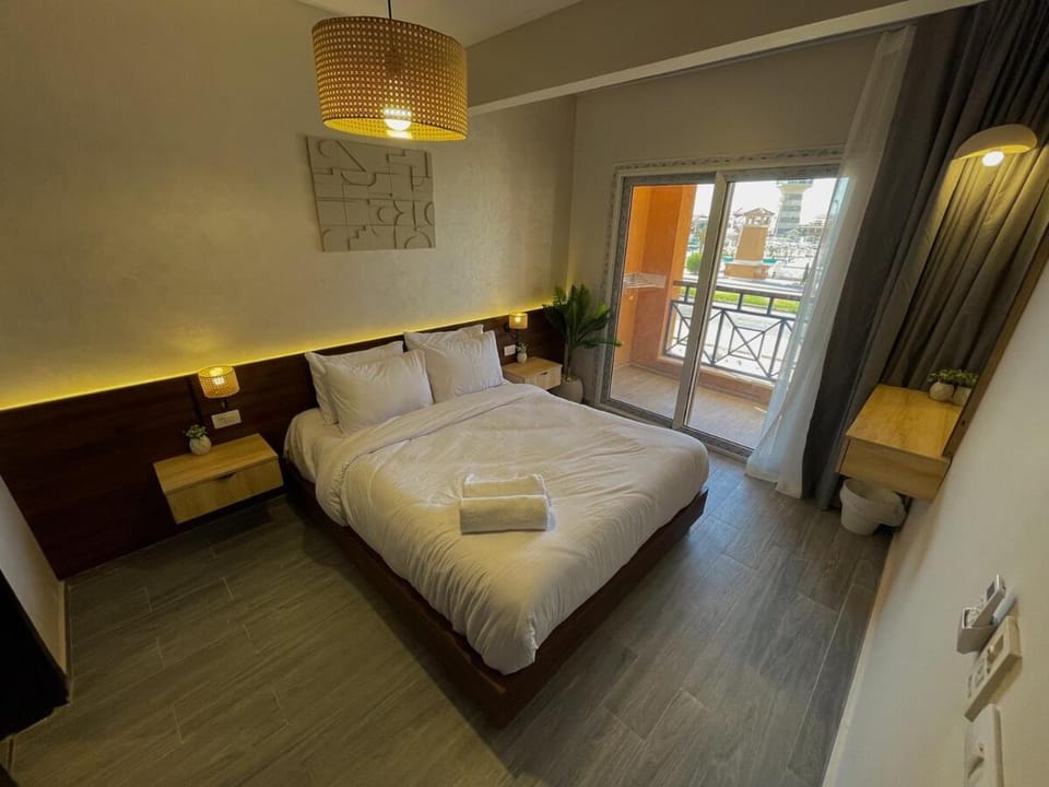 Azure Stay Porto Sharm Lagoon View Airport Apartment in South Sinai Governorate