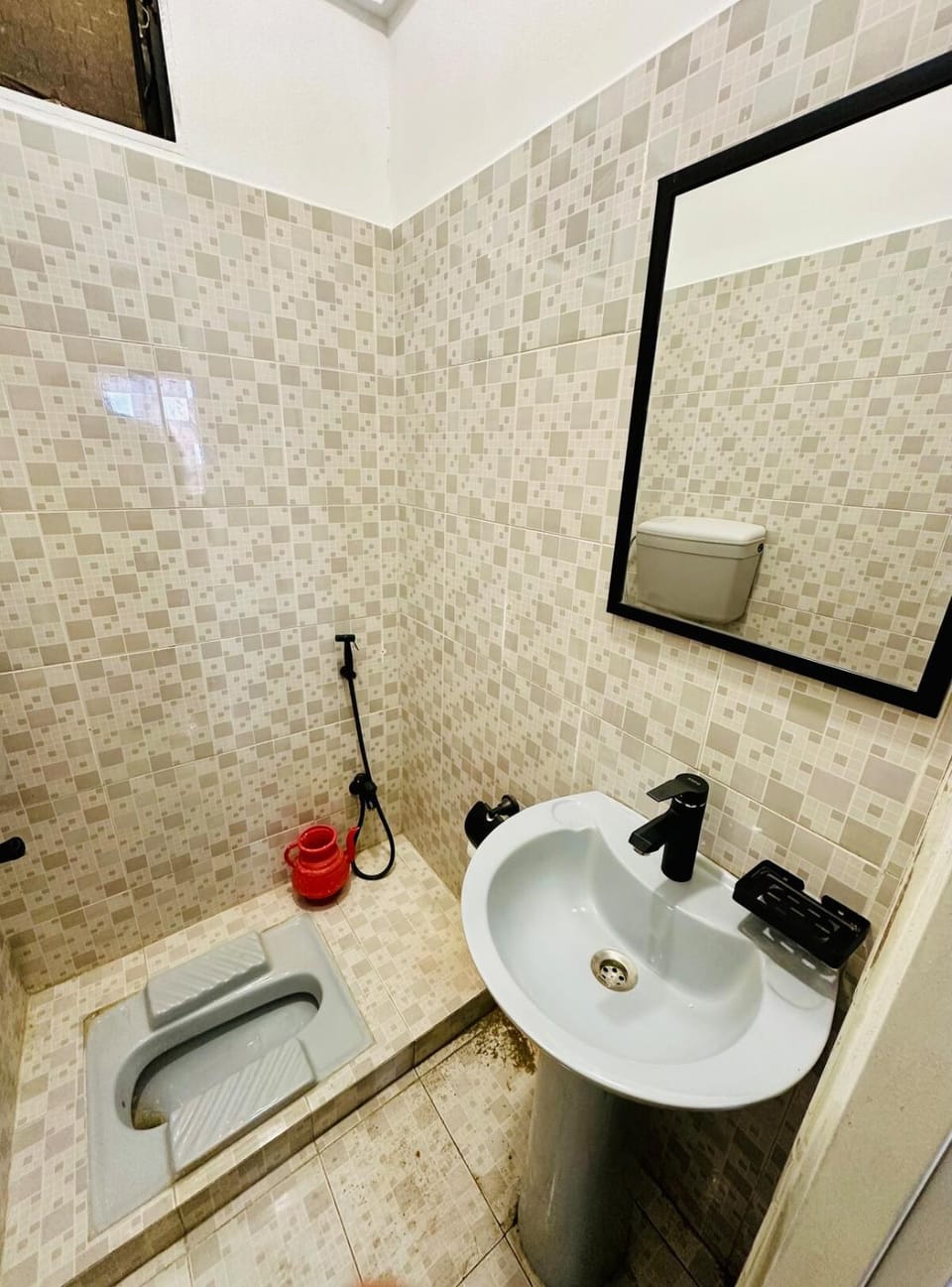 Luxe 2 Apartment Stay in DHA Apartment in Karachi