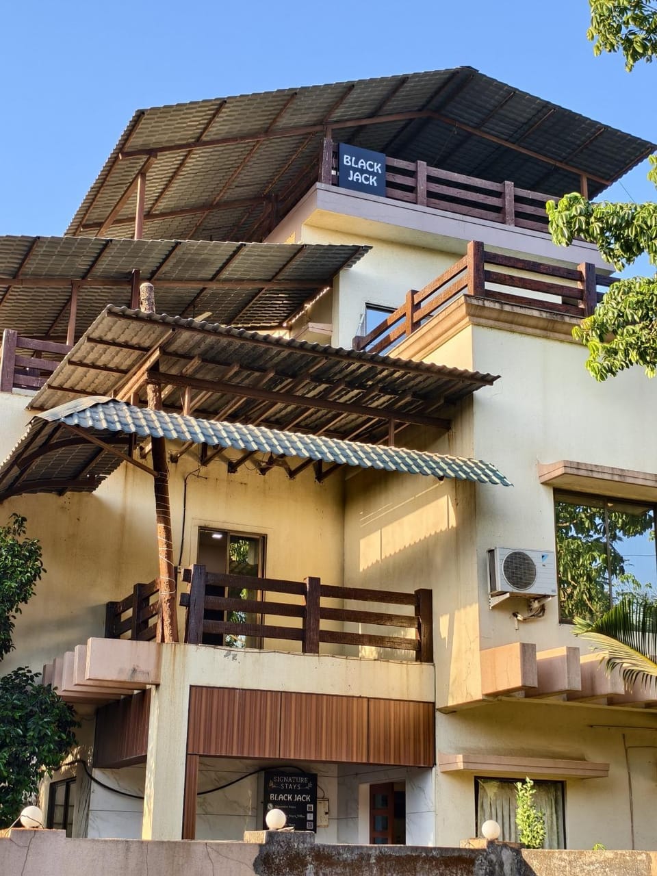 Blackjack Rooftop Pool Villa in Lonavala Villa in Lonavla