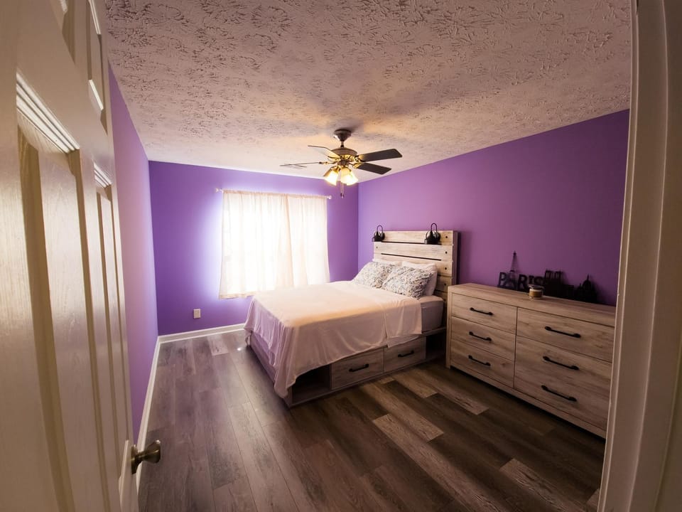 Serenity house in a Cul de Sac House in Panthersville