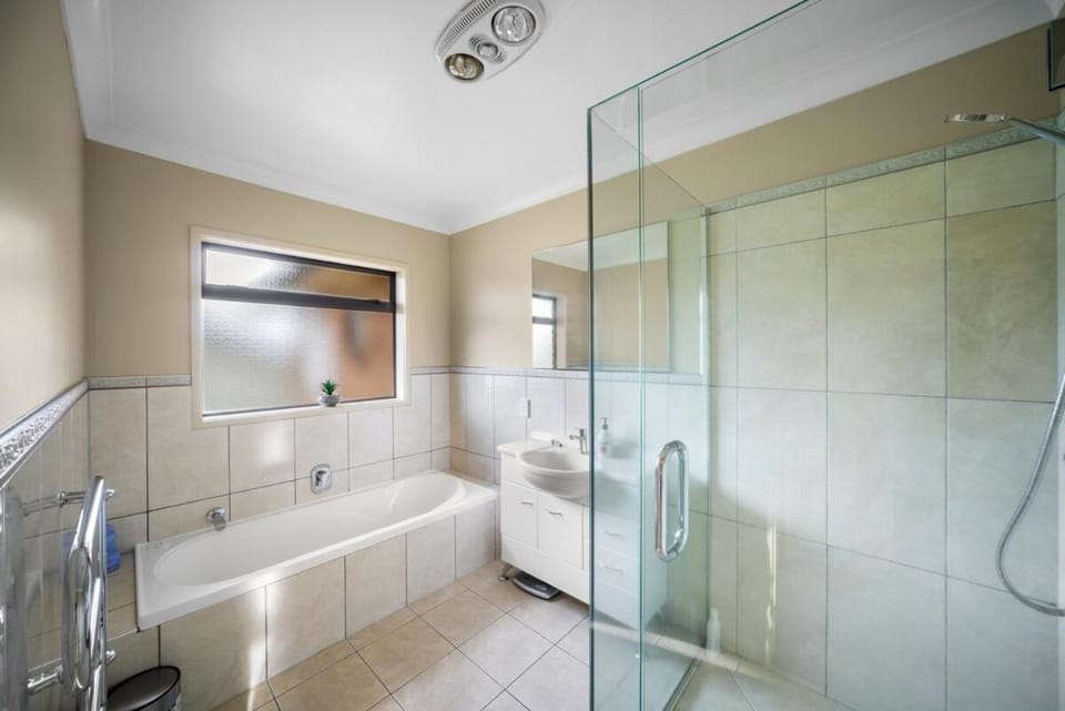 Shower, Bathroom, Bath