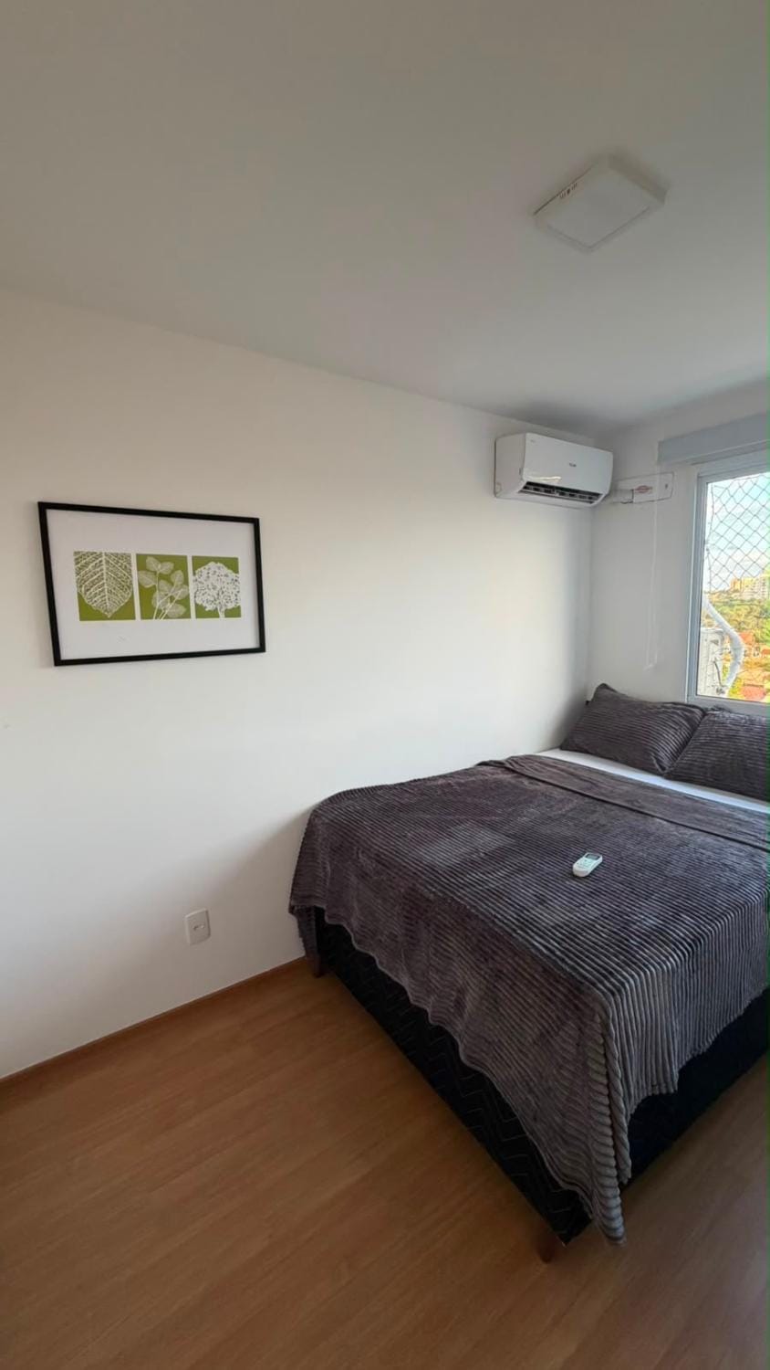 Bedroom, air conditioner