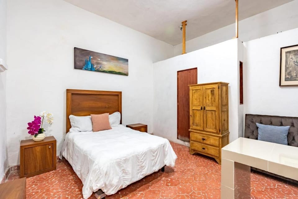 Casa Rosario Centro A UNA CALLE DEL JARDÍN Hotel in San Miguel de Allende