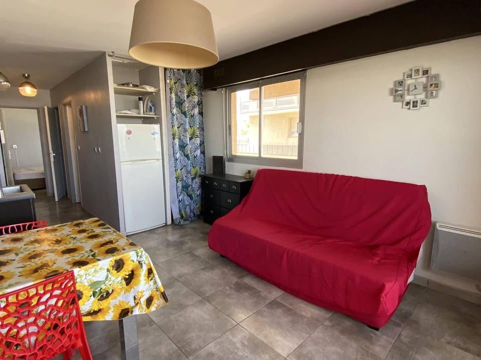 Appartement 2 pièces, climatisé, en bord de mer pour 4 - FR-1-696-97 Apartment in Canet-en-Roussillon