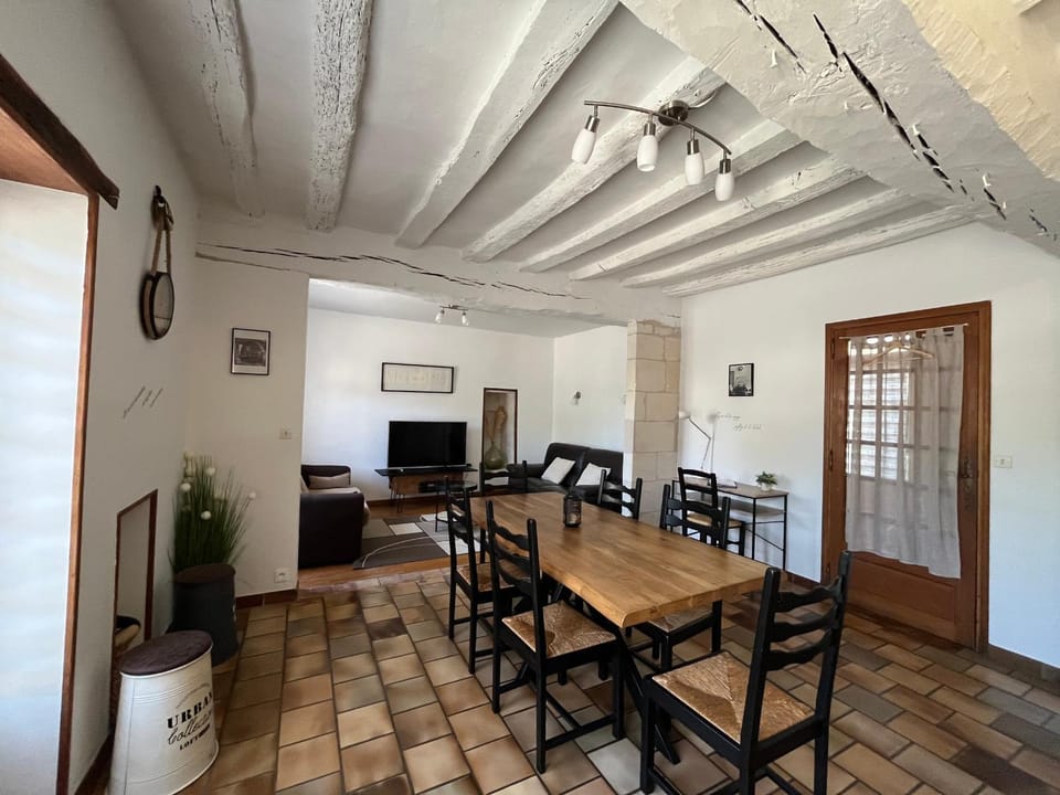 GÃ®te calme, animaux admis, parking - 6 pers. - FR-1-541-207 House in Centre-Val de Loire