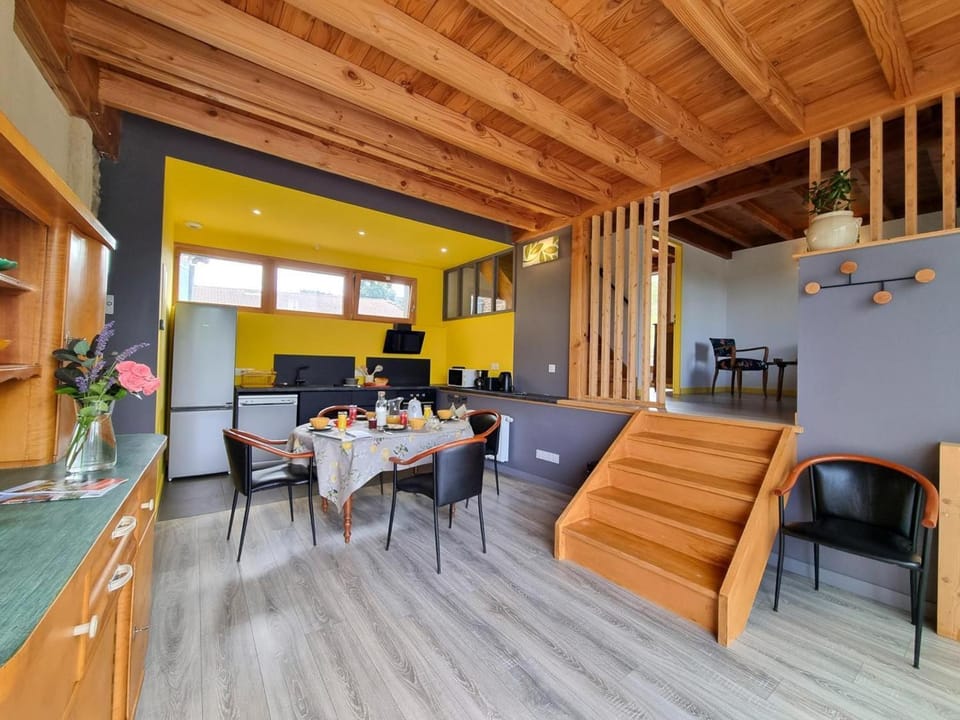 Gîte accueillant, animaux admis - 5 pers. - FR-1-496-412 House in Auvergne-Rhône-Alpes