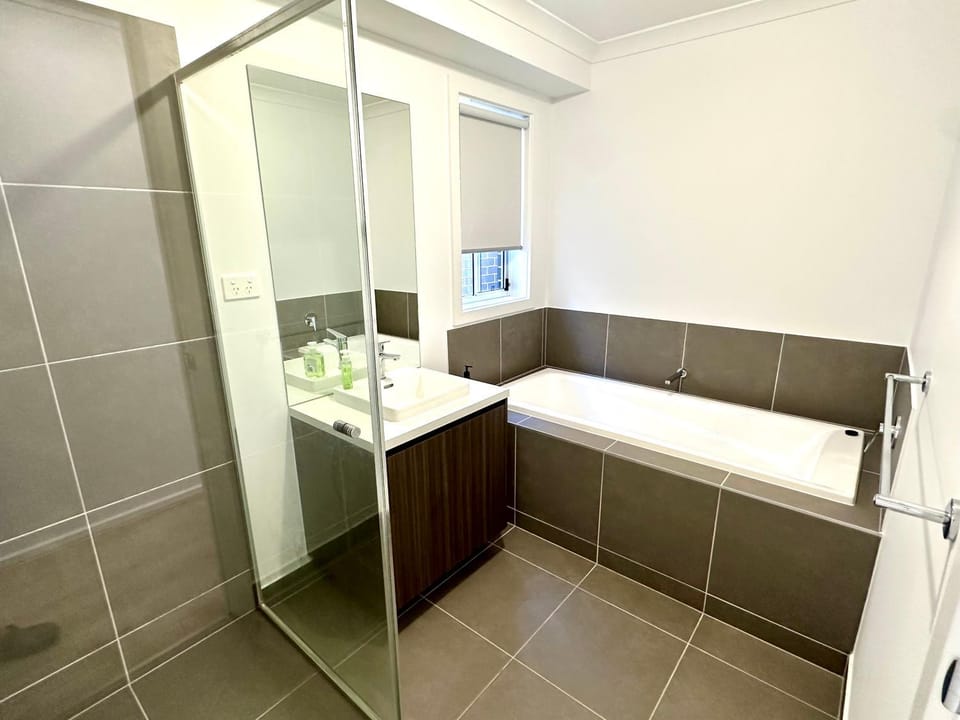 Shower, Bathroom, Bath