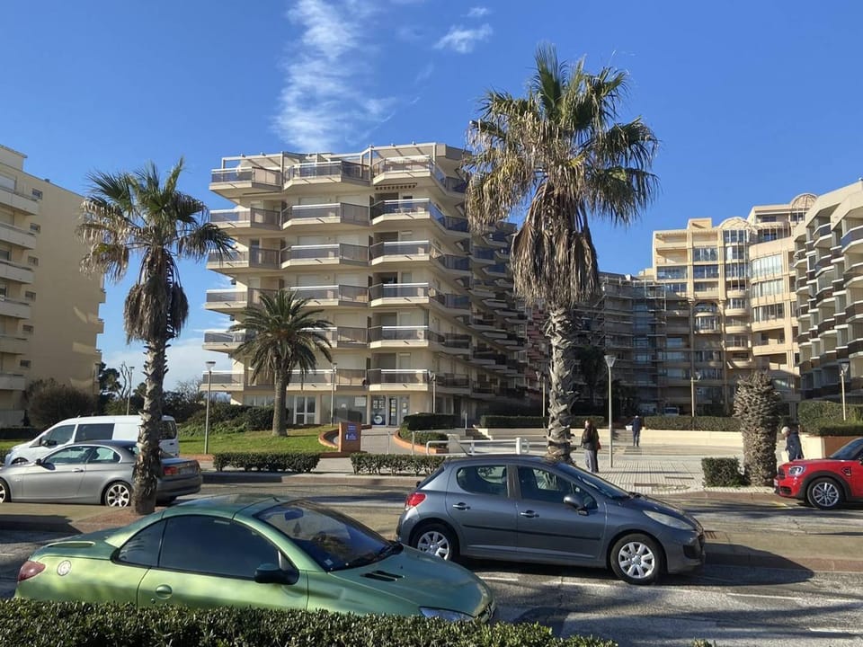 Appartement avec terrasse vue mer - 4 pers. - FR-1-696-156 Apartment in Canet-en-Roussillon