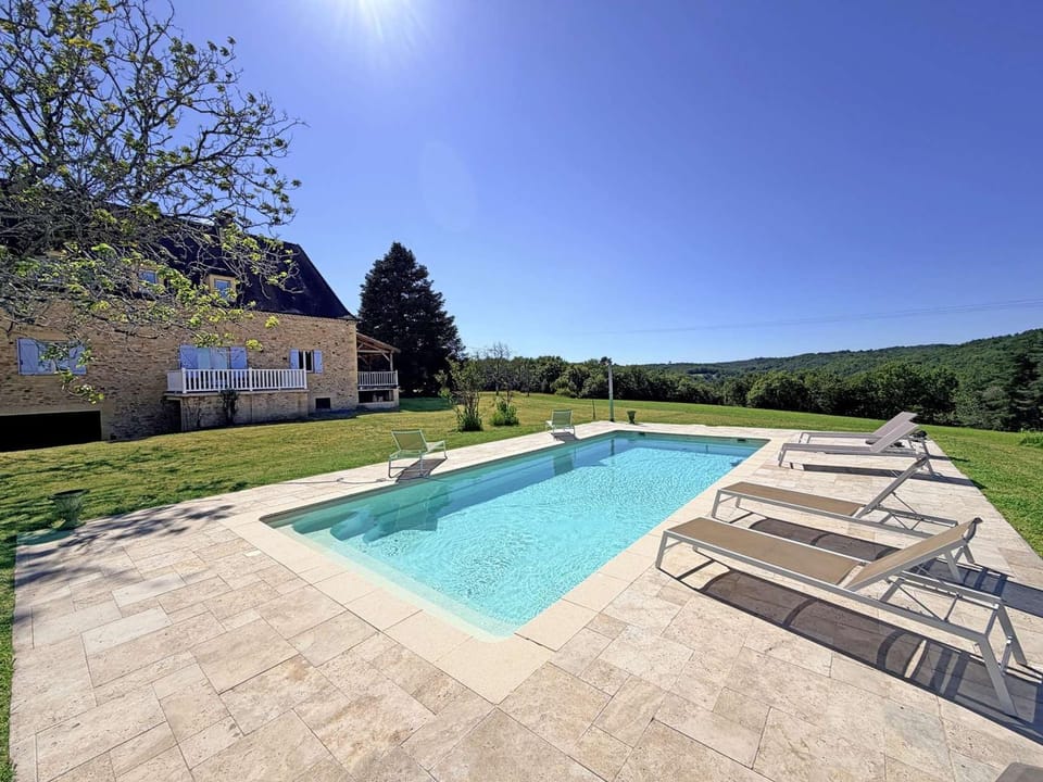 Superbe maison de campagne, piscine et climatisation - FR-1-824-30 House in Le Bugue