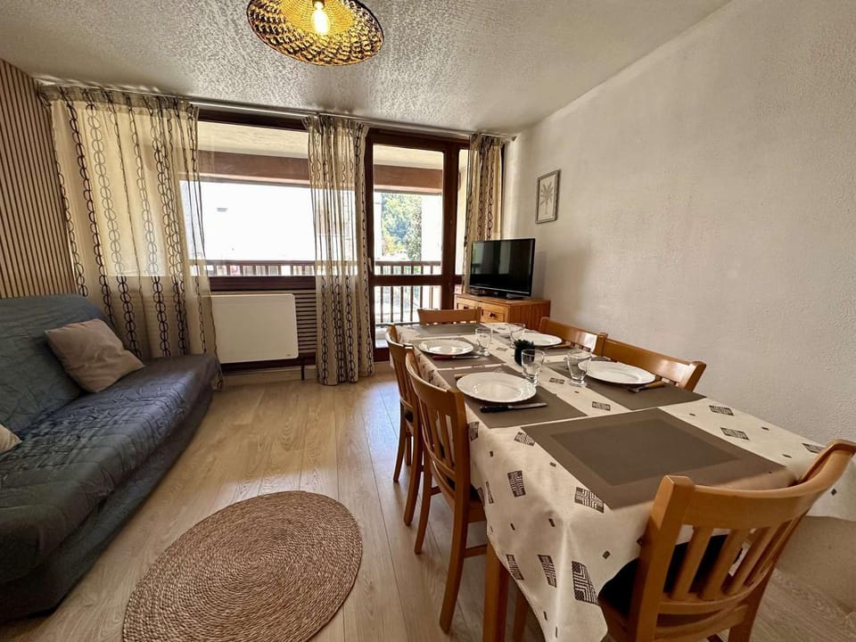 Appartement au cœur du village, animaux OK - 6 pers. Apartment in Saint-Lary-Soulan