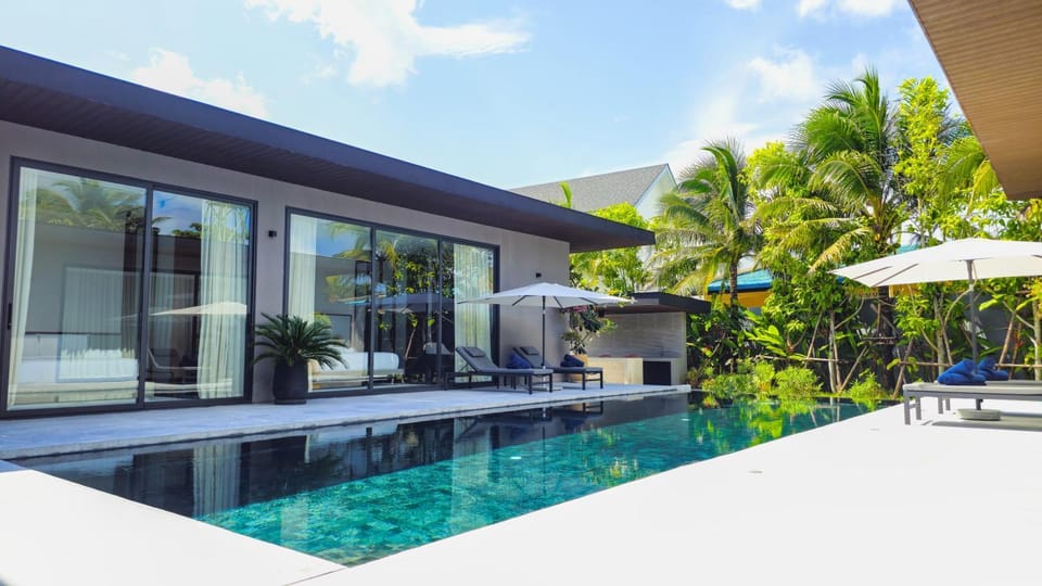 Ultra Luxury 4BR Pool villa by Sea Central C5 Villa in Chalong