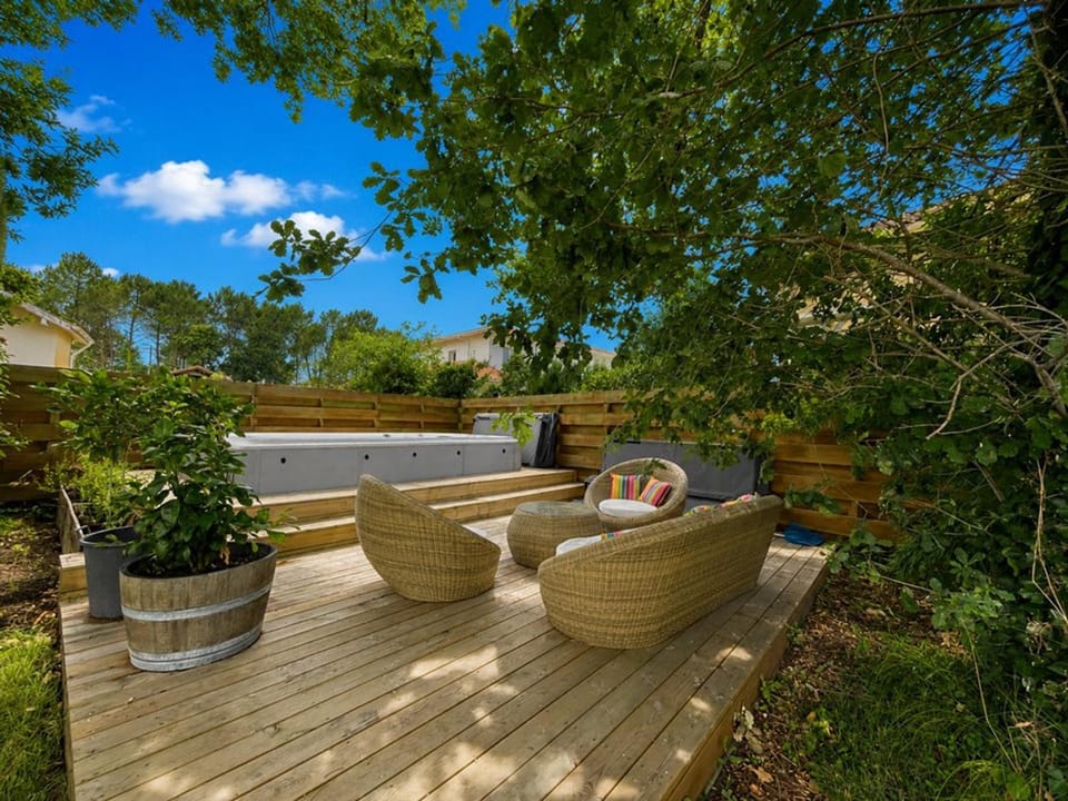 Villa avec jacuzzi, jardin - 6 pers. - FR-1-379-189 Villa in Soustons