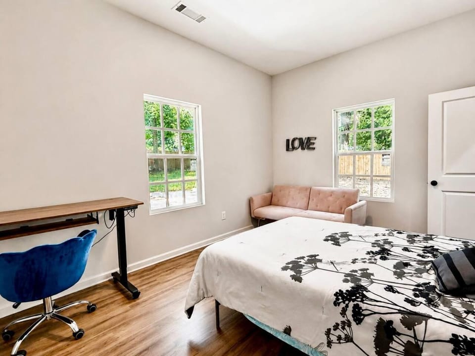 Bed, Bedroom