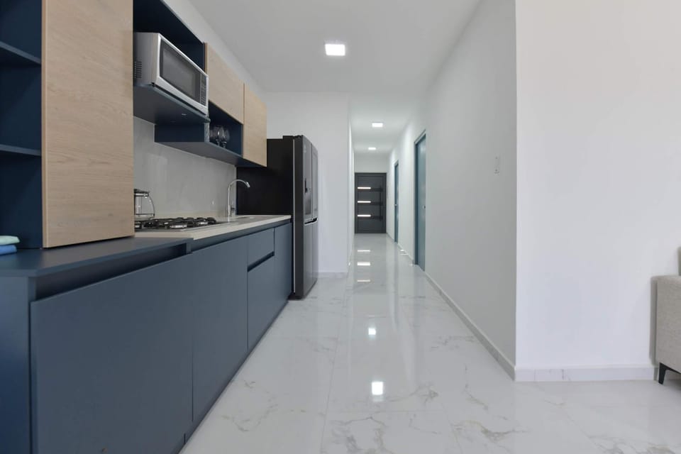 Sleek 2BR Retreat Tanki Leendert Apartment in Oranjestad