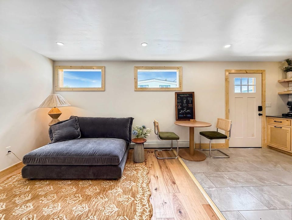 Poplar Street 1BR Infrared Sauna Downtown Leadville House in Leadville