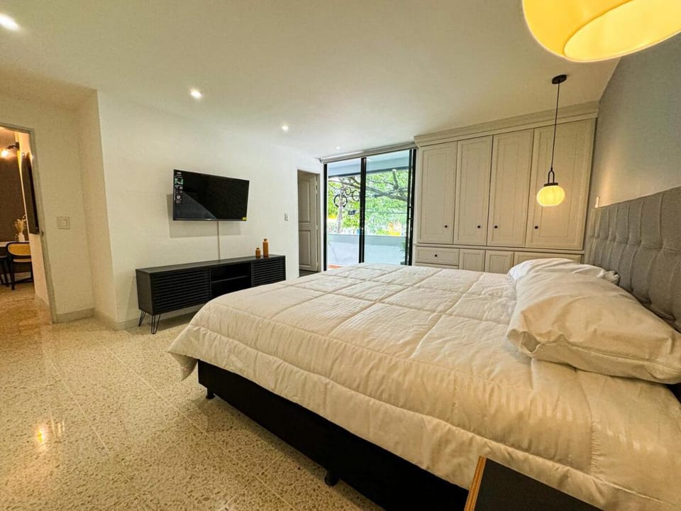 1Br Best Location Laureles with AC Apartment in Medellin