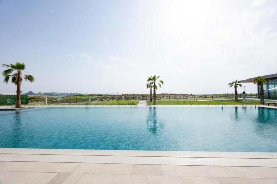Bloomfields Studio in Albatross 2 YGC Apartment in Abu Dhabi
