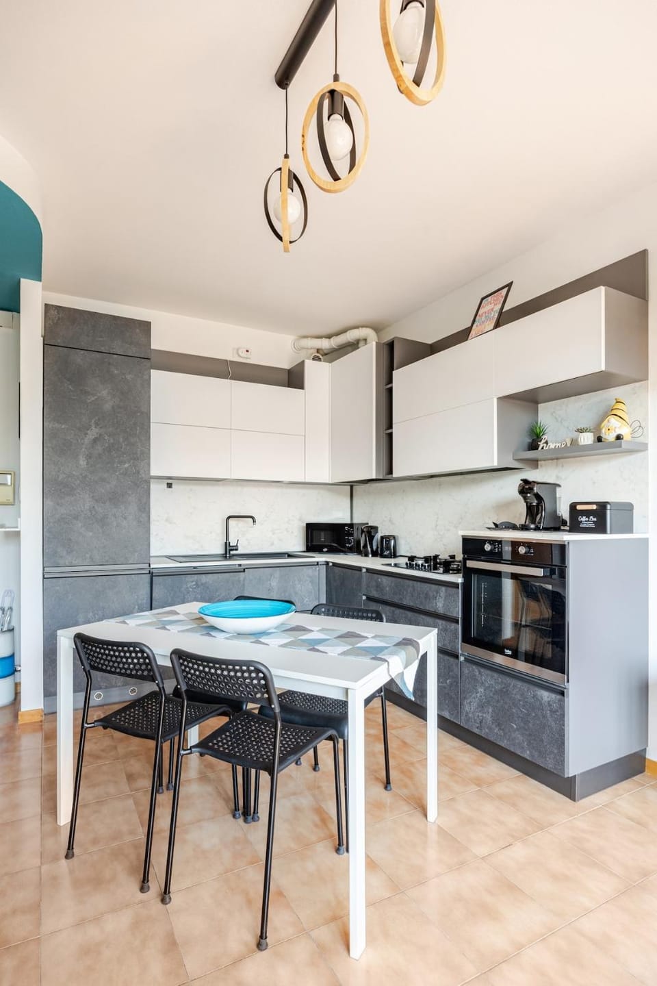 Kitchen or kitchenette, Dining area, dishwasher, oven, pet friendly, stove