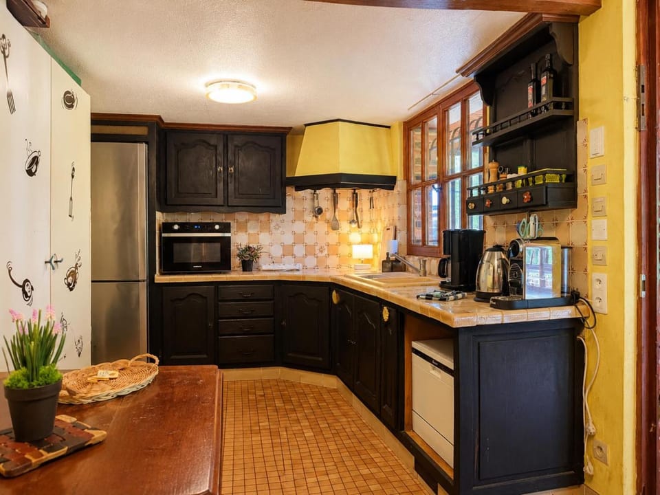 stove, stove, kitchen, kitchen