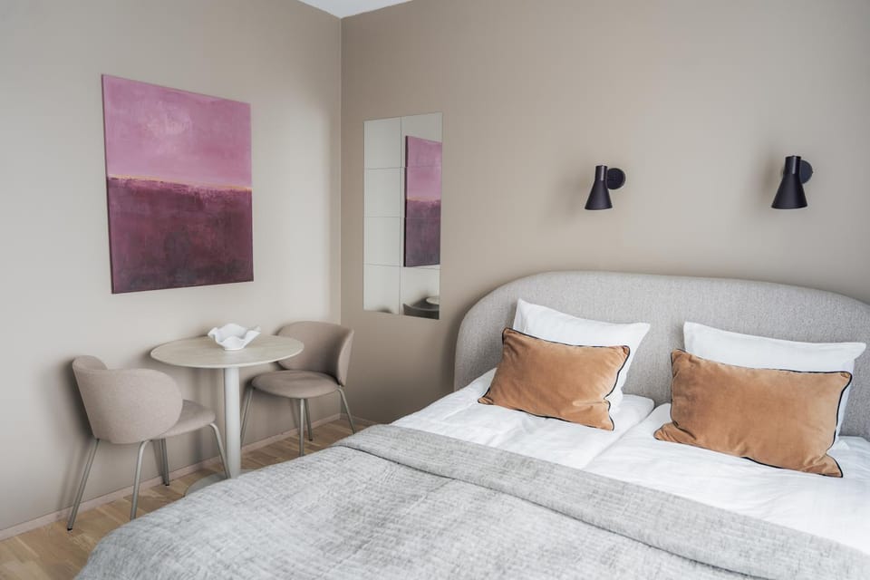 Bed, Photo of the whole room