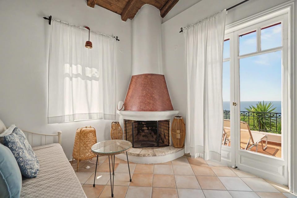 Villa Meltemi House in Peloponnese, Western Greece and the Ionian