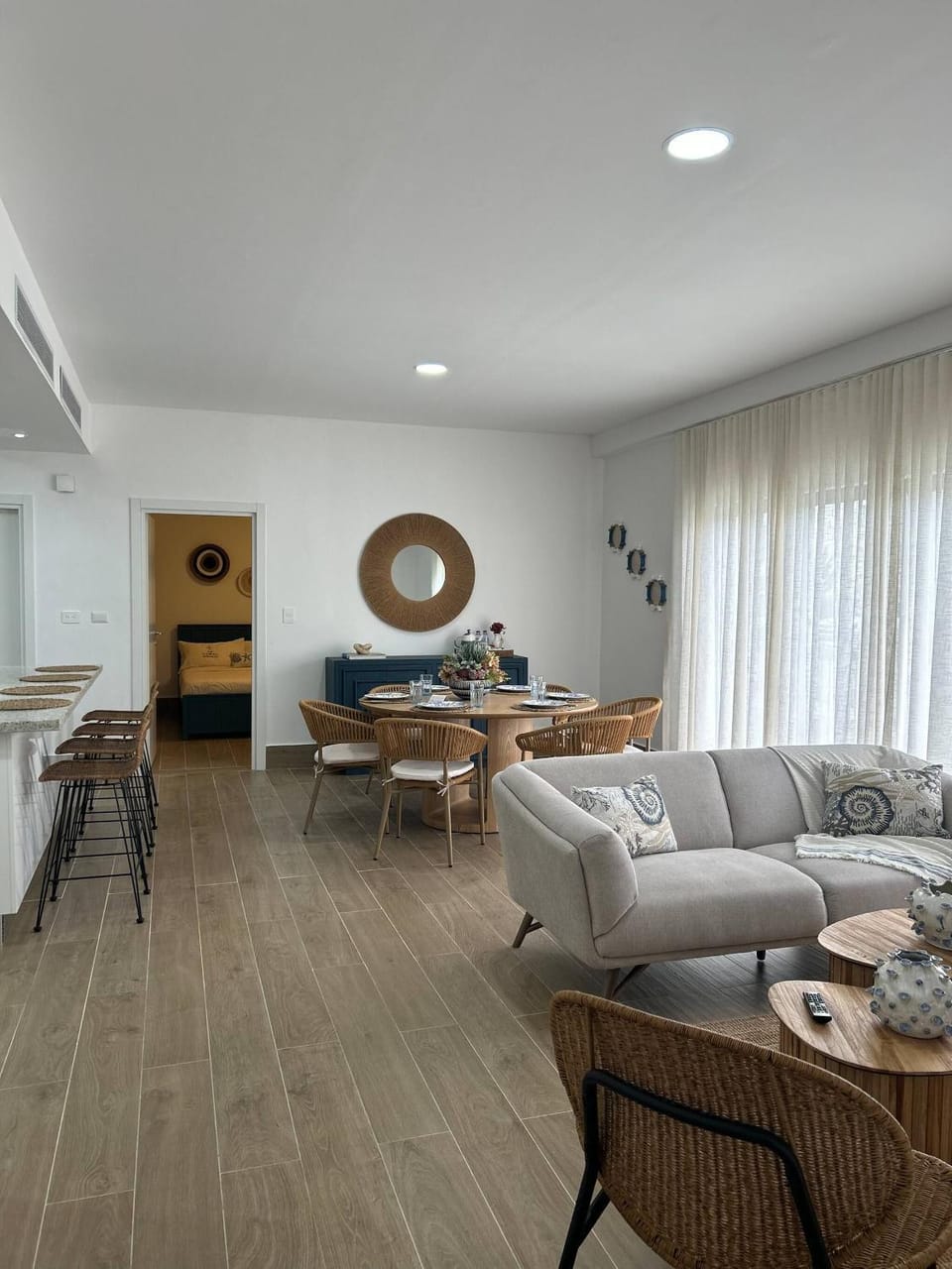 Bed, Living room, Bedroom